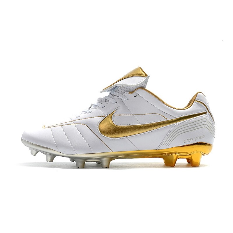 nike tiempo legend 10r